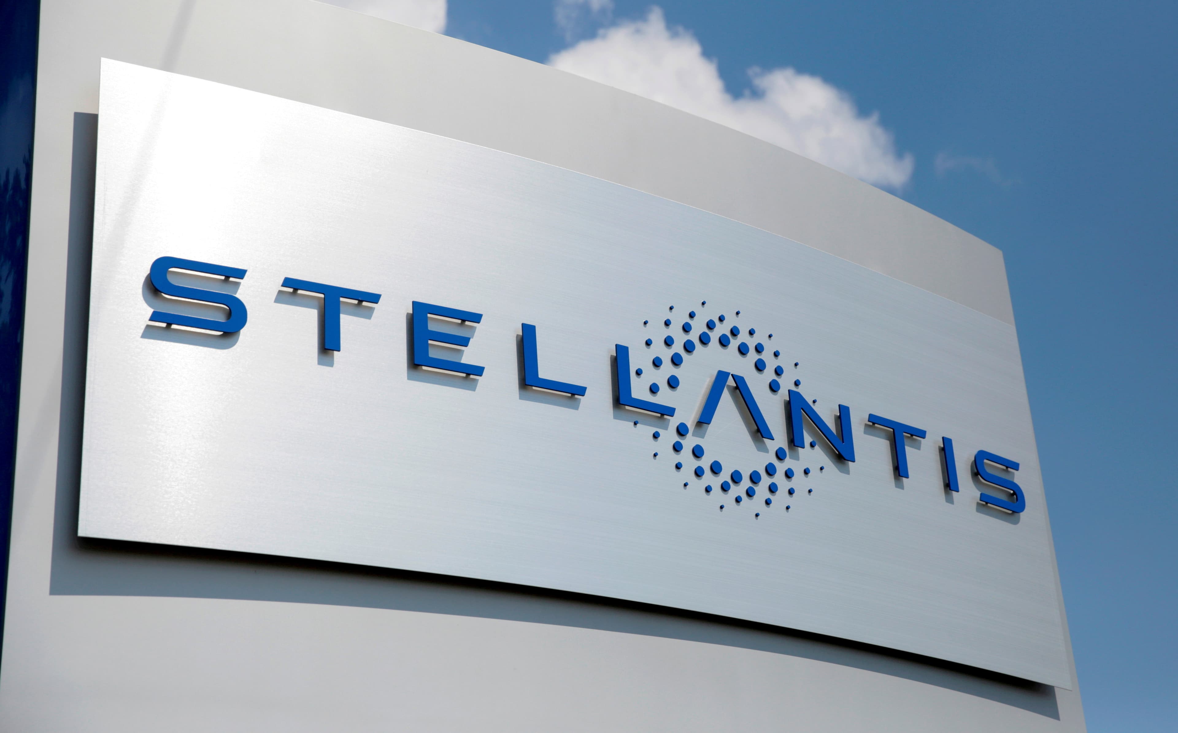 Stellantis Financial